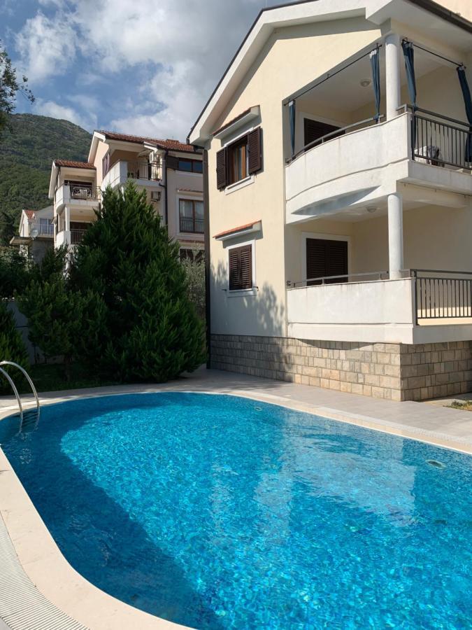 Boka Apartment Baošići 外观 照片